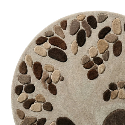 Round rug with a stone pattern on a beige background